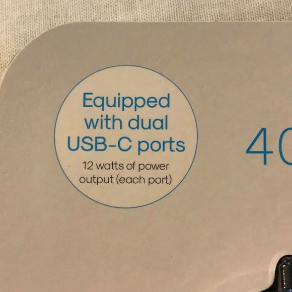 NIP Atomi 40W Multi Port Car Charger - Picture 4 of 10